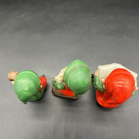 Vintage Homco Christmas Elves Figurines Santa’s Elf Toy Makers # 5205 Set of 3 - Picture 6 of 15